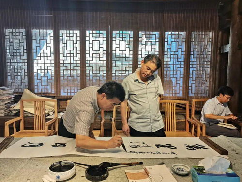 深化山海協作 共促文化繁榮——縣文聯組織文藝骨干赴開化開展文藝交流與教育咨詢活動